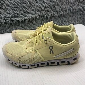 On Cloud Sneakers Womens 8.5 On Running Shoes  Swiss Engineering Yellow